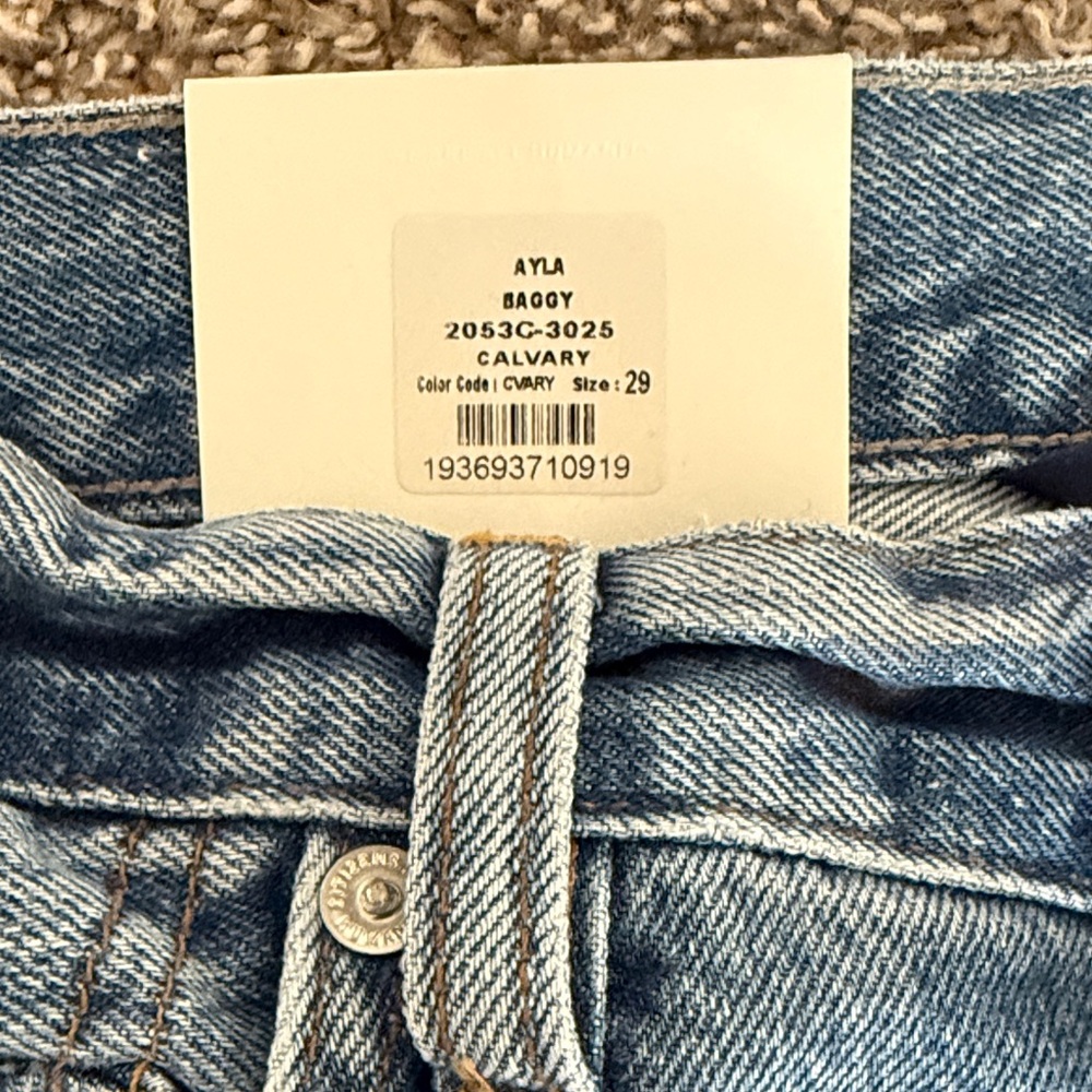 Citizens of humanity Ayla baggy jeans. Never been worn stage attached. - Picture 5 of 5